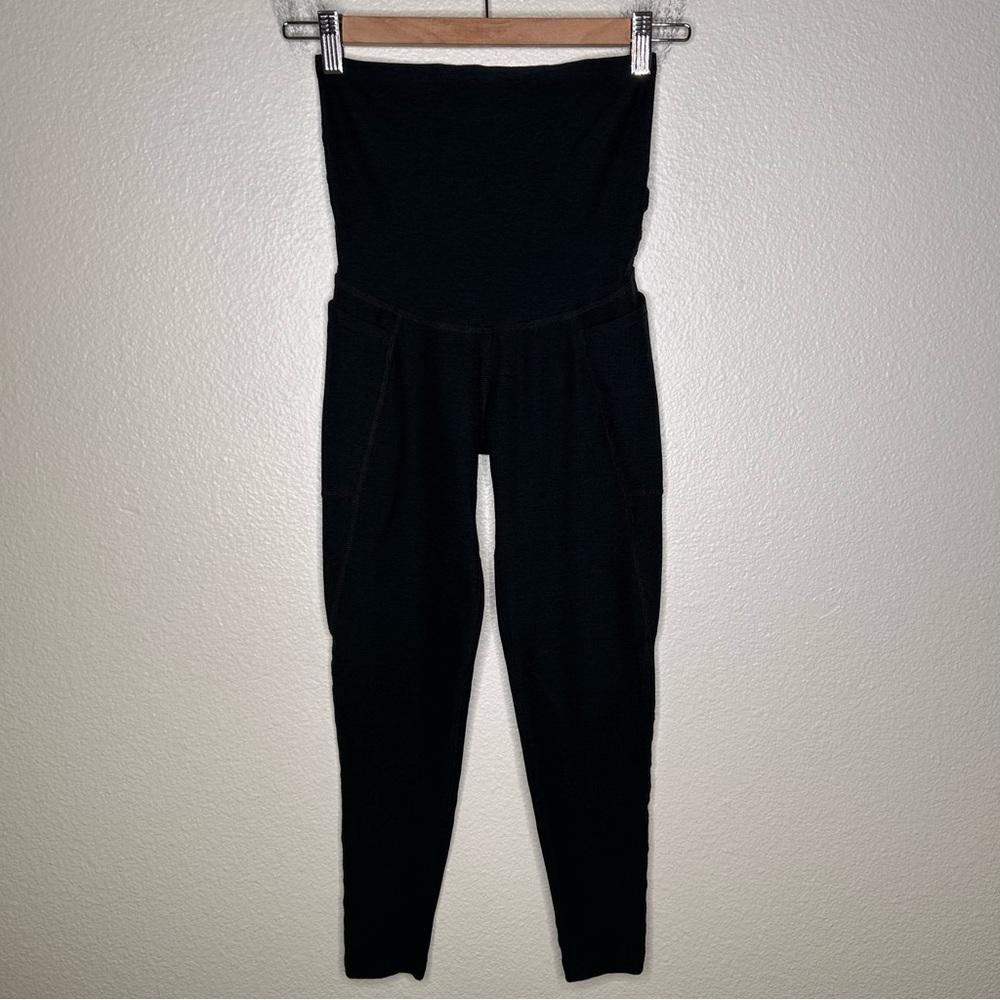 Beyond Yoga - Beyond the Bump maternity leggings with pockets extra small